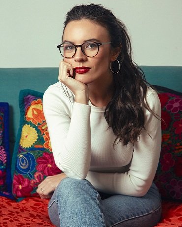 🌹 Camila Vallejo: Voz de lucha y transformación en América Latina 🇨🇱